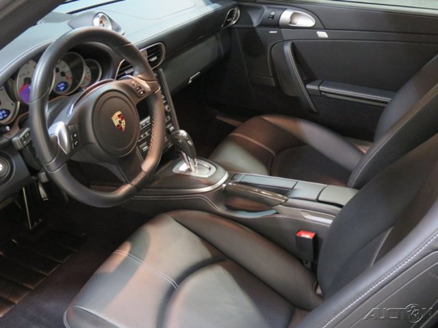 Porsche12Turbo-Inside